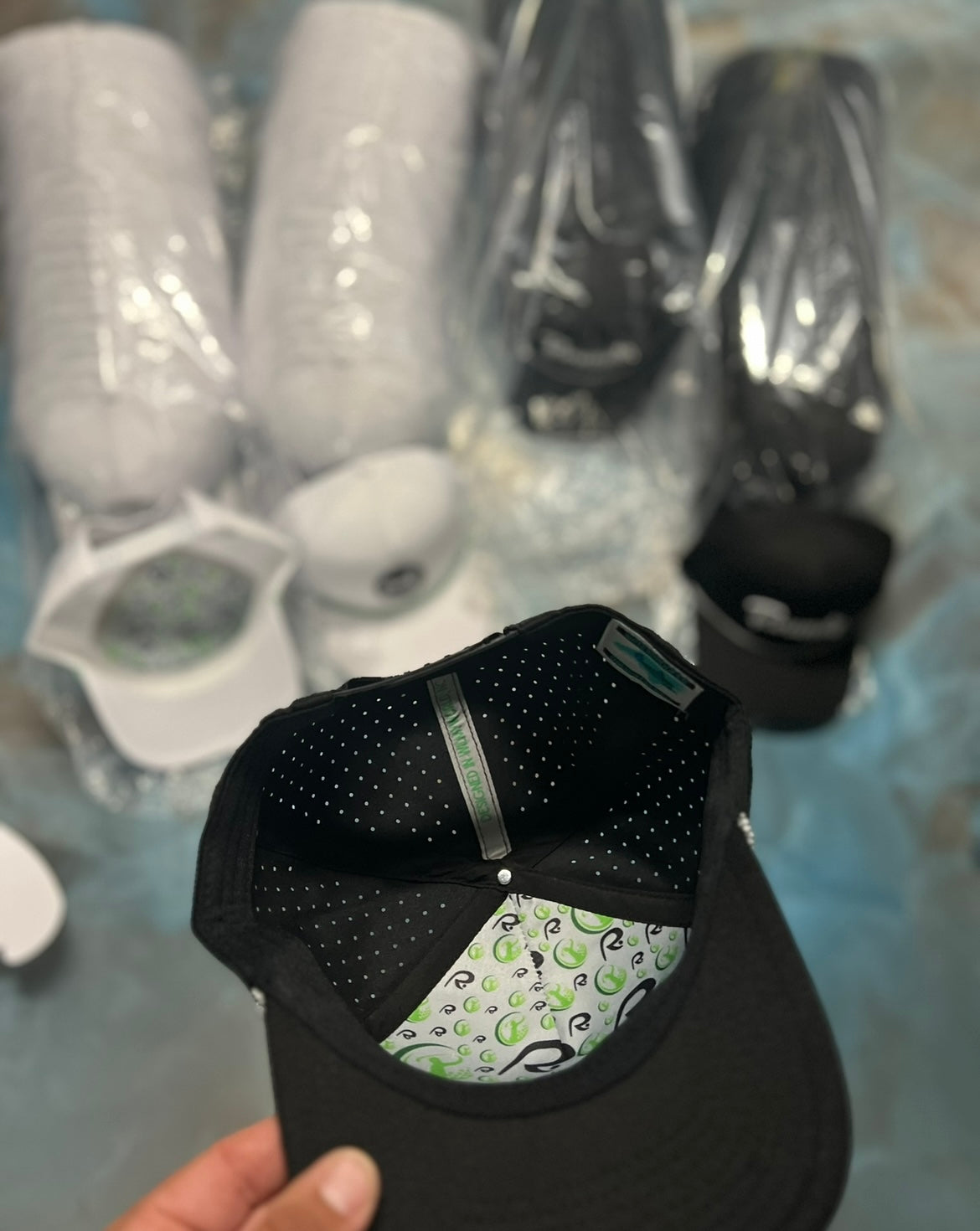 *ROUNDS GOLF BLACK EDITION CUSTOM HAT If you want one of these hats message us we might have more coming in! Rounds Golf in Mayfair has some in stock